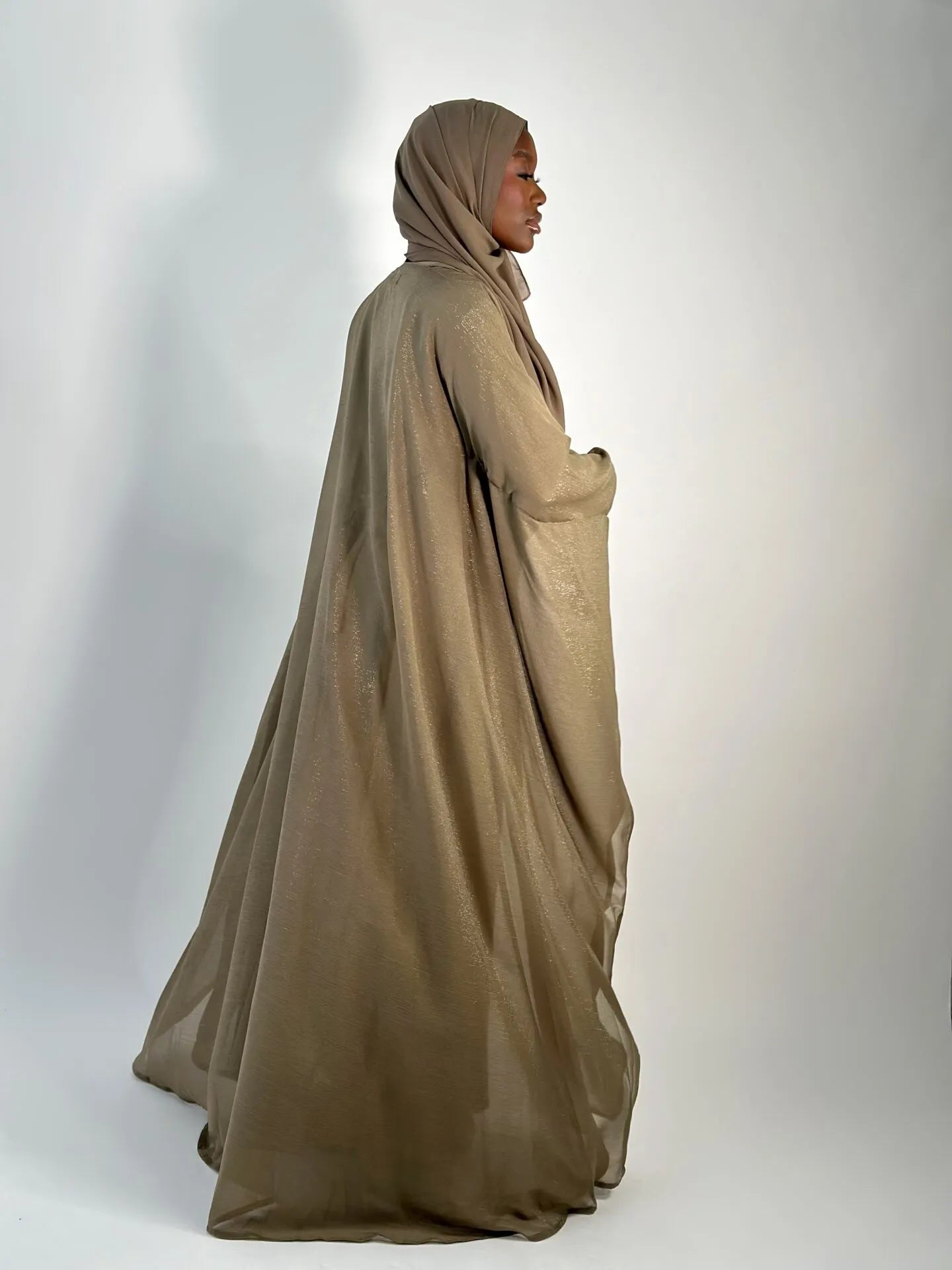 Abaya Hayat