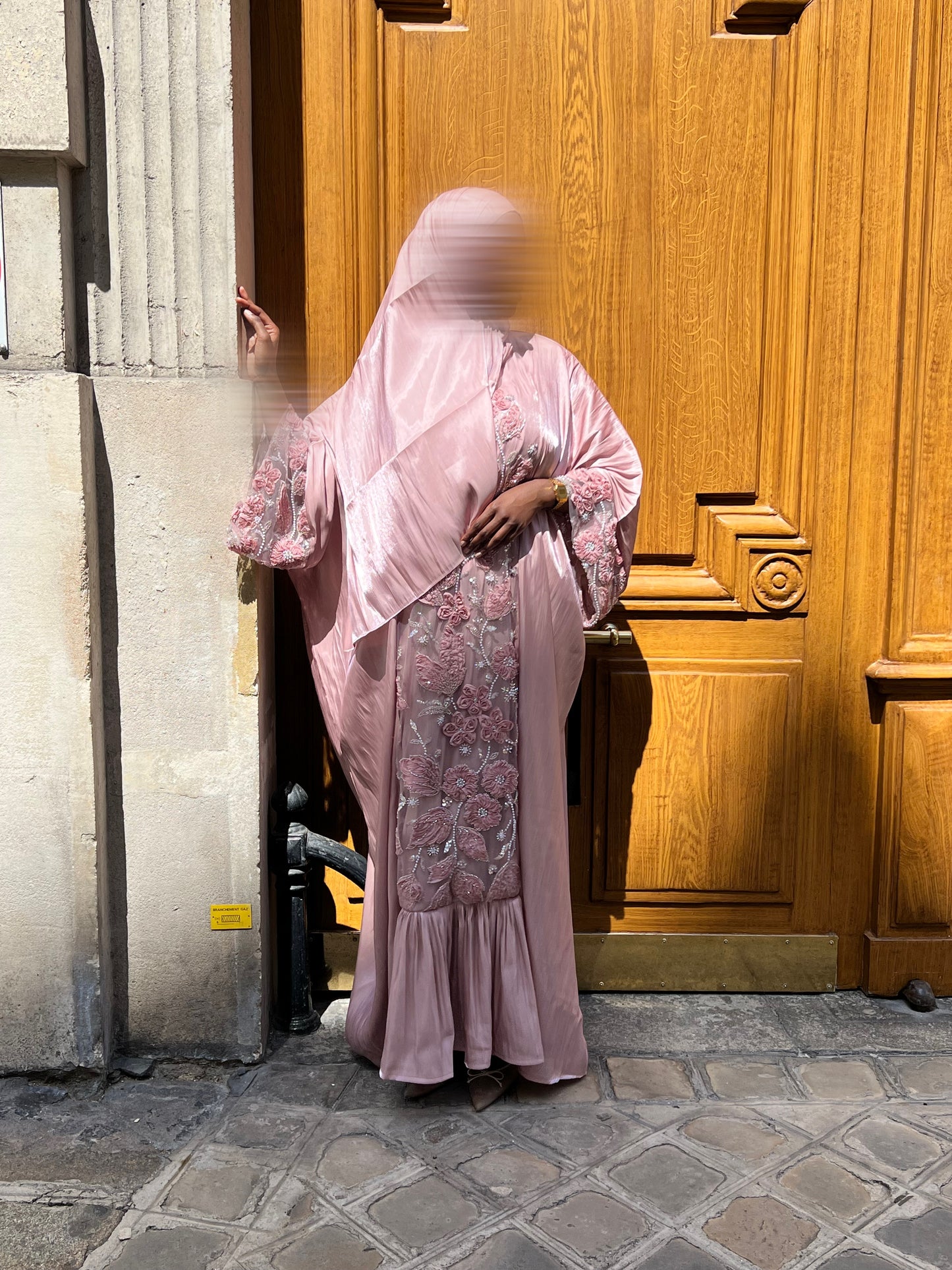 Robe Sahar